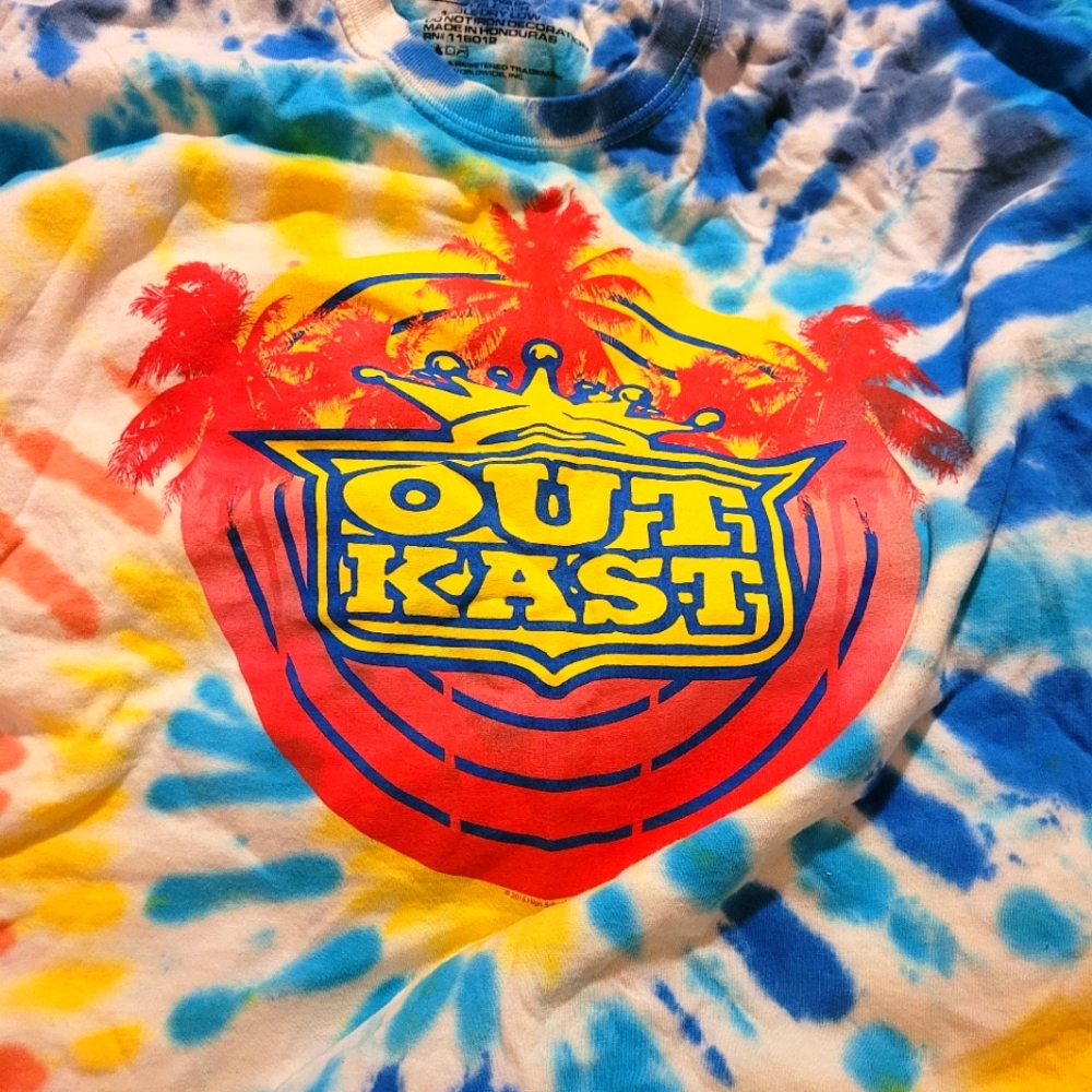 COPY - Outkast unisex graphic tee